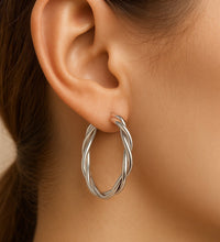 Ohrringe aus 925er Sterling - Silber, gedrehte Creolen, verschiedene Größen 50mm - Avrum