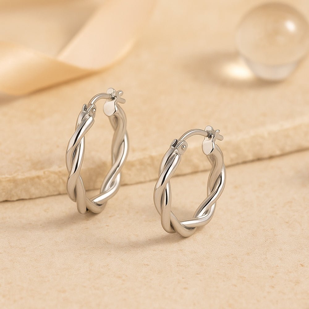 Ohrringe aus 925er Sterling - Silber, gedrehte Creolen, verschiedene Größen 20mm - Avrum