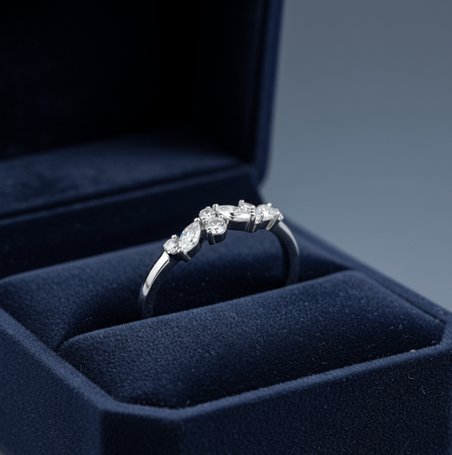 Ring 375 Weißgold Zirkonia weiß 052 (16,6) - Avrum